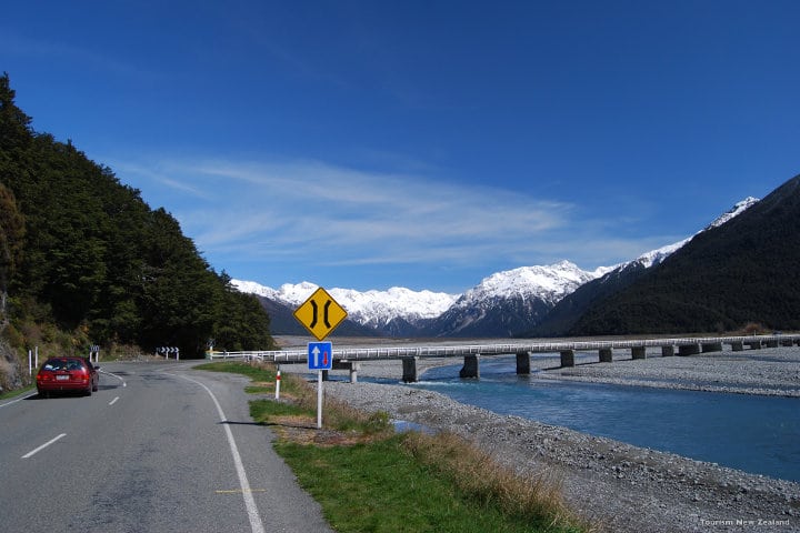 one-way bridge -pont à une voie - nouvelle-zelande